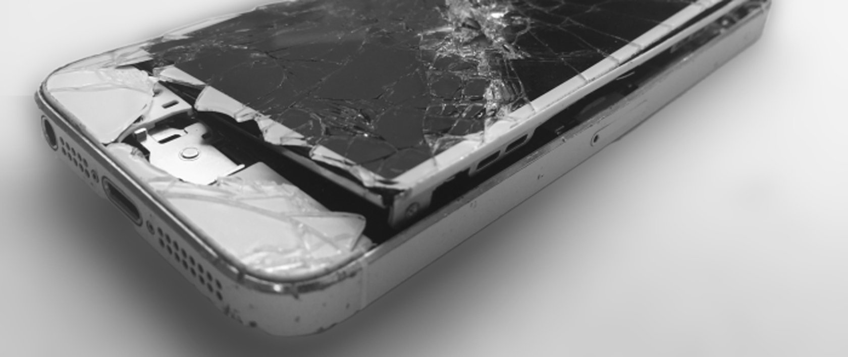 iPhone-5s-not-destroyed-yet-mr-phix-iphone-repairs-wilmington